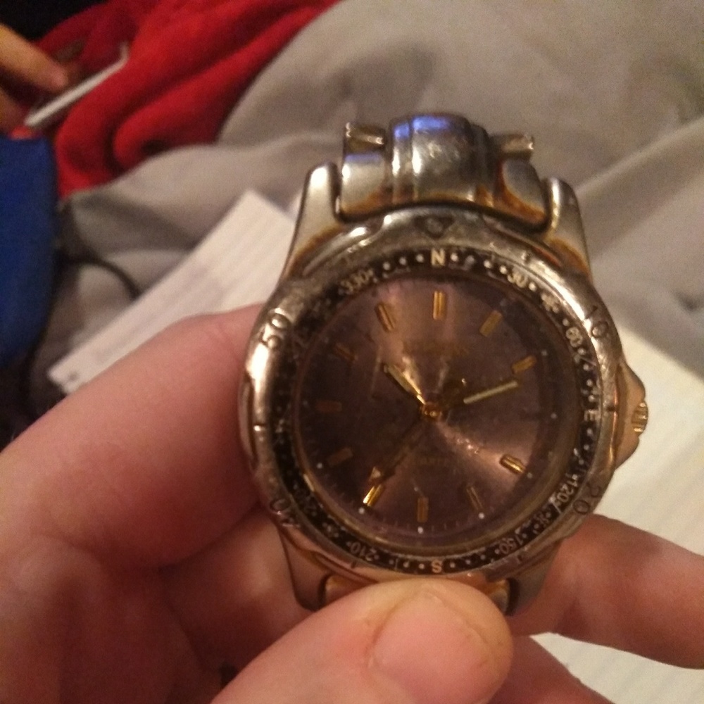 Rummours Quartz wrist watch